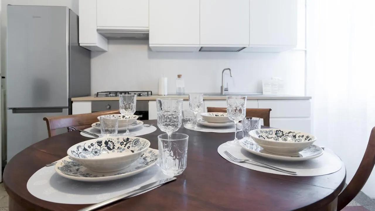 Apartamento Vincenzo Monti 29 C Milán 0*,  Italia